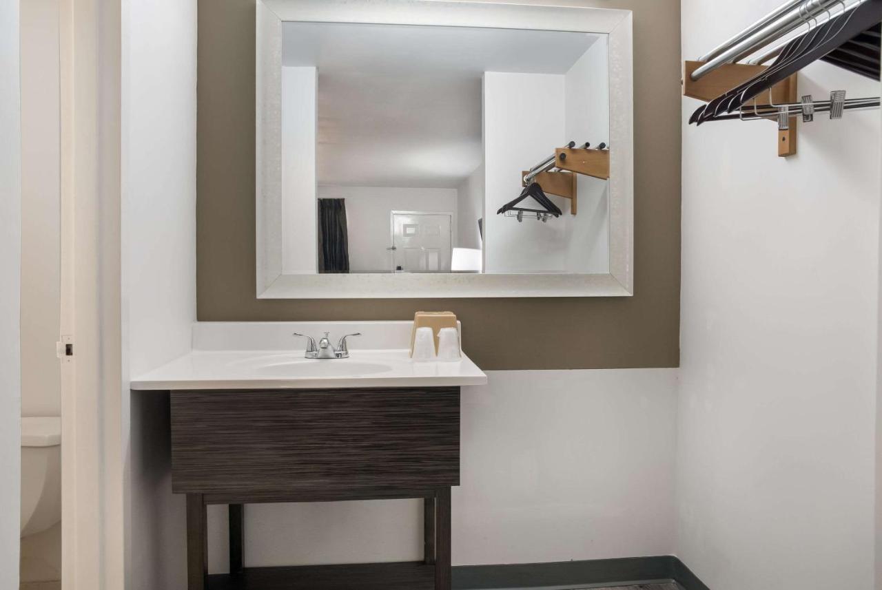 Econo Lodge Lakeland Dış mekan fotoğraf